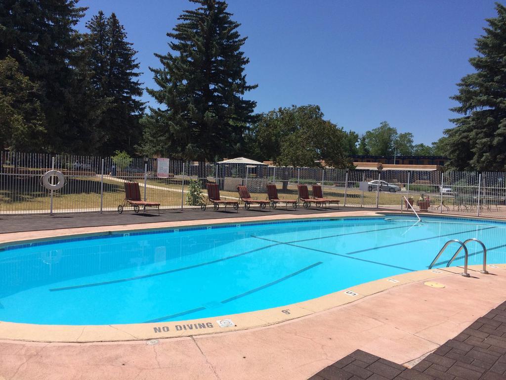 Kachina Lodge Resort And Meeting Center تاوس المظهر الخارجي الصورة