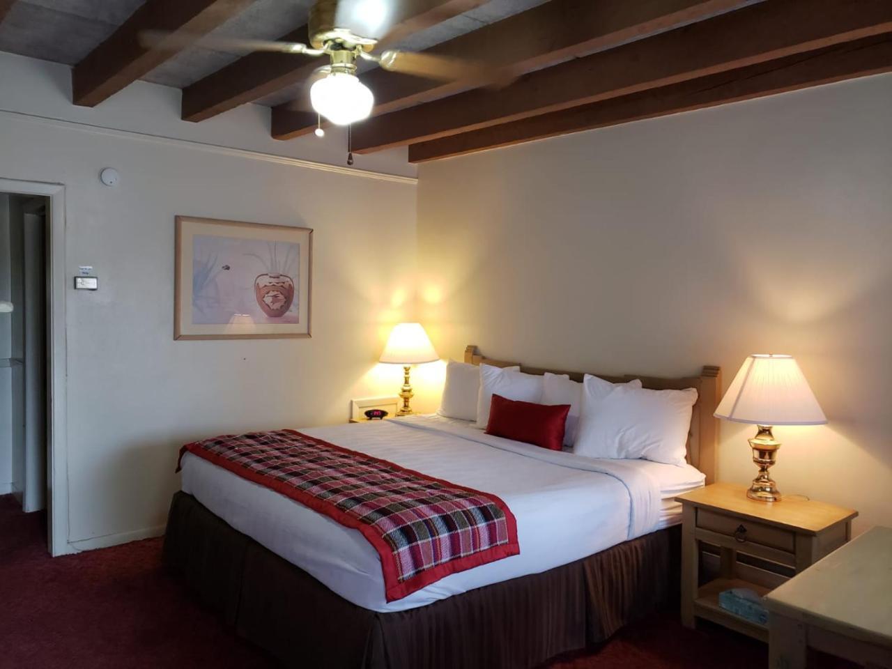 Kachina Lodge Resort And Meeting Center تاوس المظهر الخارجي الصورة