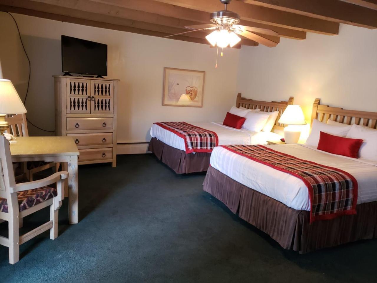 Kachina Lodge Resort And Meeting Center تاوس المظهر الخارجي الصورة