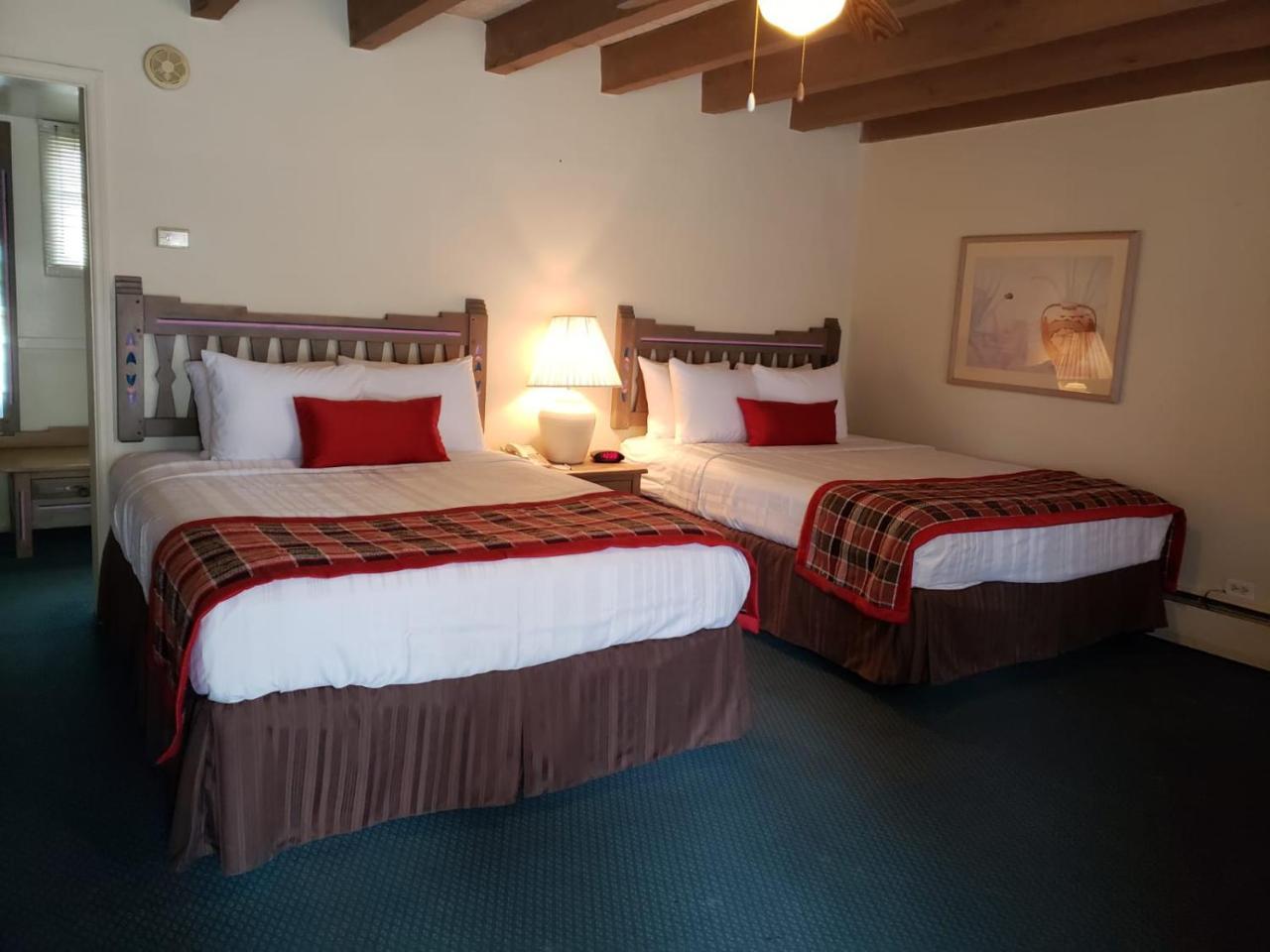 Kachina Lodge Resort And Meeting Center تاوس المظهر الخارجي الصورة