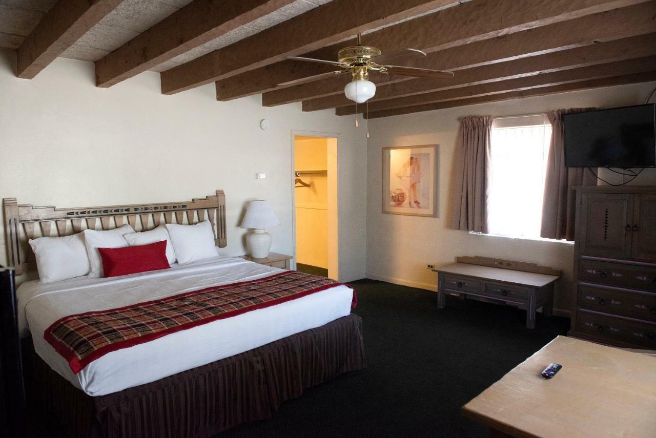 Kachina Lodge Resort And Meeting Center تاوس المظهر الخارجي الصورة