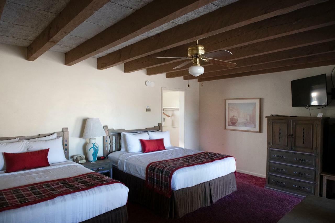 Kachina Lodge Resort And Meeting Center تاوس المظهر الخارجي الصورة