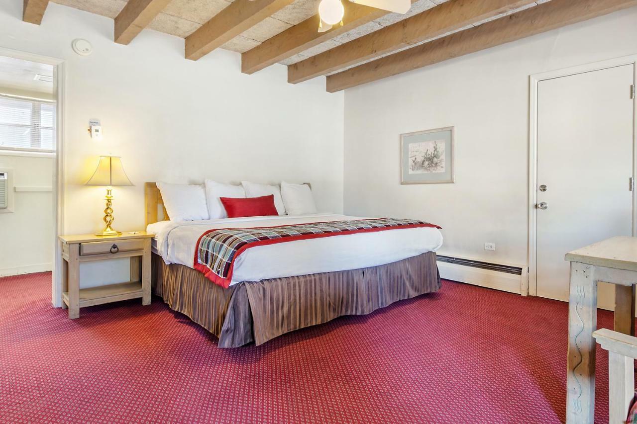 Kachina Lodge Resort And Meeting Center تاوس المظهر الخارجي الصورة